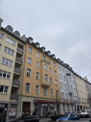 +Goetheplatz+ 3-Zi.Altbauwohng, vermietet für 2.500€/mtl., qm-Preis 6950€