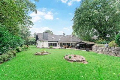 Grün. Großzügig. Großartig. Villa in Bestlage von Obrighoven!