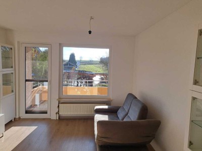 Freundliche teilmöblierte 2-Zimmerwohnung mit Südbalkon