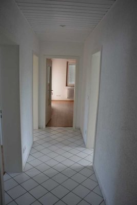 Zuhause mit vier Zimmern in Bonn