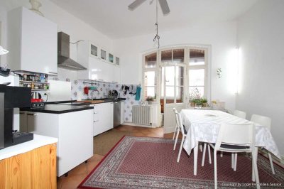 Köln-Porz erleben: Geräumige 3-Zimmer-Wohnung mit historischem Charme