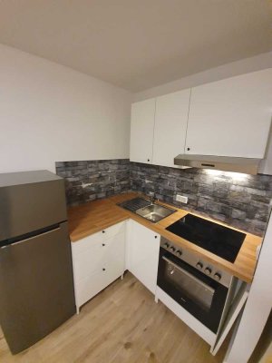Moderne 2-Zimmer-Wohnung mit EBK & TG in Essen