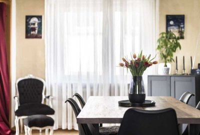 *** ANKOMMEN UND WIE ZUHAUSE FÜHLEN - Großzügige Maisonettewohnung mit Dachterrasse zu verkaufen ***