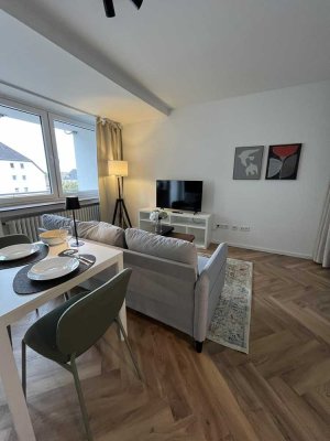 Frisch saniertes und möbliertes Apartment mit EBK