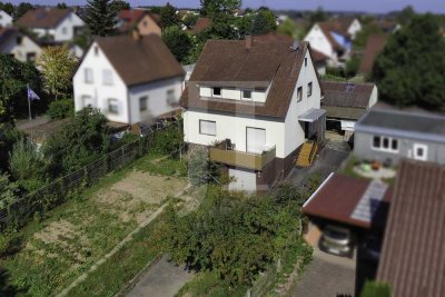 Sanierungsbedürftiges Einfamilienhaus in schöner Lage von Oberderdingen