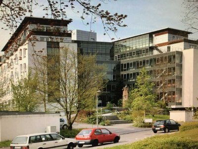 Seniorenwohnung für 1 Person über 60 Jahre ohne Tiere - 3. OG mit Aufzug und Ausblick
