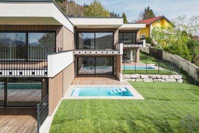 Salzburg / Heuberg: Modernes Reihenhaus in Ruhelage mit Garten &amp; Pool