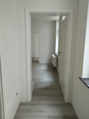 2-Raum-Wohnung mit 37 m² Wohnfläche im Seitenflügel EG in MD-Sudenburg bezugsfrei! gerade saniert!