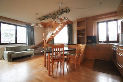 Stilvolle 4-Zimmer Wohnung in RUHELAGE - TOP Anlageobjekt in Laakirchen!!