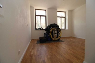 ++2-Zimmer- Wohnung im frisch modernisierten Mehrfamilienhaus++