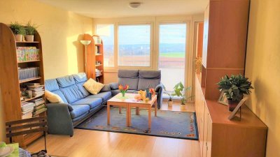 zwei Zimmer Wohnung mit Keller und Gerage