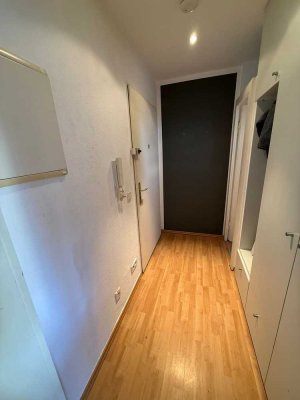 Charmante 1-Zimmer-Wohnung mit Balkon in Köln-Weidenpesch