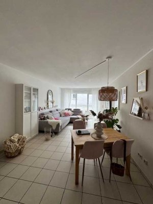 Schicke 2-Zimmer Maisonette-Wohnung in Bensberg mit Balkonen und Garten