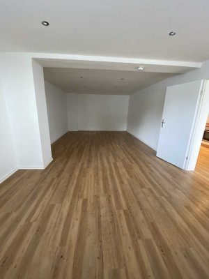 Geräumiges Appartement in zentraler Lage
