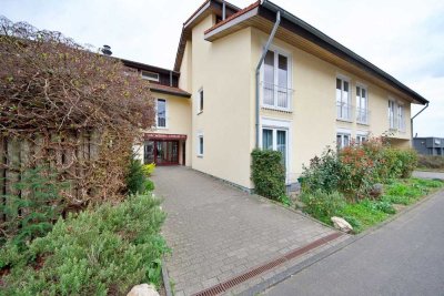 Helle Studentenwohnung nahe Uni Bonn – 1-Zimmer-Apartment mit Einbauküche  TG-Stellplatz