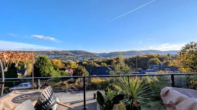 EFH Architektenhaus - Wohngesund und individuell leben mit spektakulärer Aussicht *provisionsfrei*