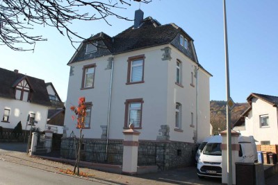 WG Zimmer im komplett sanierten Haus in Kelkheim am Taunus