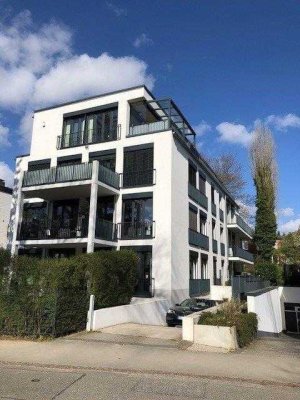 Luxuriöse 3-Zimmer Wohnung mit großem Balkon Nähe Waitzstraße in Hamburg-Groß Flottbek