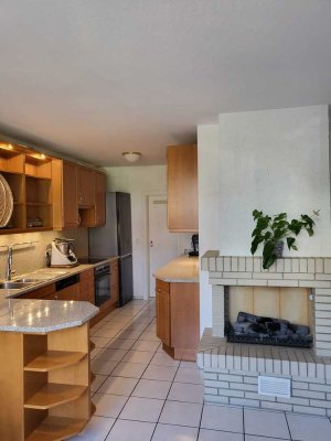 großzügige Wohnung im Haus-Stil mit Sonnenterasse