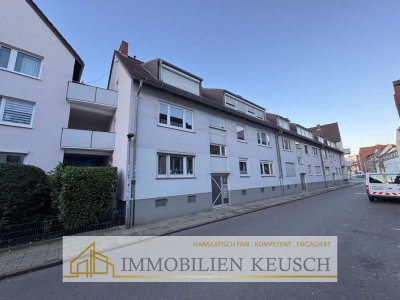 Große 2 Zimmer Wohnung mit überdachtem Balkon in zentraler & begehrter Lage der HB-Neustadt