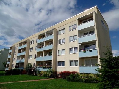 Familien aufgepasst- 4 Zimmer mit Balkon und Badewanne!