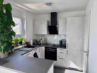 Sonnige 4 Zi-Wohlfühloase mit Einbauküche mitten in Rastatt