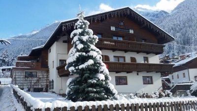Möblierte Wohnung mit großzügigem Balkon und traumhaftem Blick
