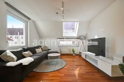MÖBLIERT - CITY LIFE - Schöne Wohnung mit zwei Schlafzimmern und Balkon