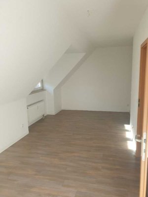 Hübsche 1- Zimmer- Dachgeschosswohnung
