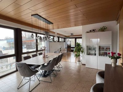 Geräumige 6-Zimmer-Wohnung mit gehobener Innenausstattung mit EBK und 3 Balkonen in Rosengarten