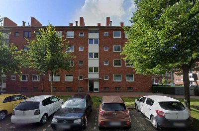 Bremerhaven - Sofort bezugsbereite, frisch renovierte 3-Zi.-Wohnung zwischen Neumarkt und Holzhafen