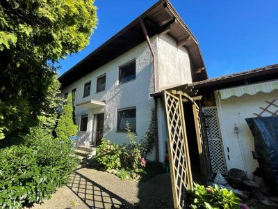 Großzügige Doppelhaushälfte mit Garten in Neubeuern