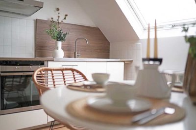 MODERNISIERTE 4 ZI MAISONETTE WOHNUNG - IN DÜSSELDORF
