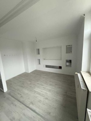 Helle 3,5-Zimmer Dachgeschosswohnung in Wülfrath