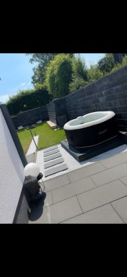 Neuwertige 3-Zimmer-Maisonette-Wohnung mit Terrasse und kleinem Garten in Bornheim