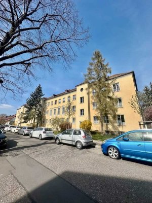 Charmante 3-Zimmer-Hochparterrewohnungin familienfreundlicher Lage