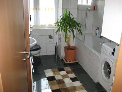 Top geschnittene helle  3 Zimmer Erdgeschosswohnung zu vermieten