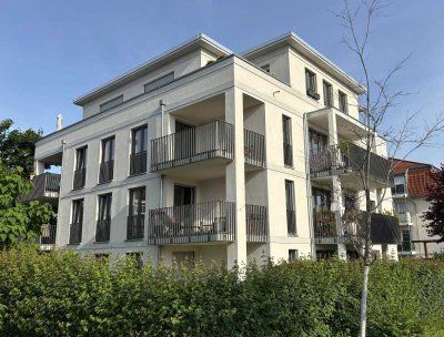 STADTHAUS an der Elbe! moderne 2-Zi.-Whg. mit Balkon & TG // EBK möglich