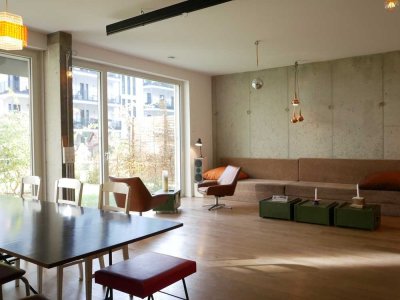 Großzügiges Loft in Friedrichshain: Wohnen im Grünen auf 109 Quadratmetern