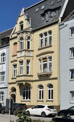 Schöne 4,5 Zimmer Wohnung im 2.OG im Herzen von Duissern