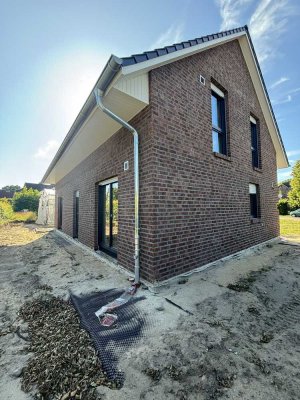 Modernes Einfamilienhaus (Neubau, KfW-Effizienzhaus 40+) zur Erstvermietung - Viebrockhaus