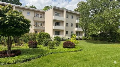 Renoviert und bezugsfrei - nahe Kranoldplatz !