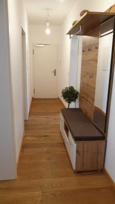 2-Zimmer-Wohnung mit Balkon in Fürth, neuwertig, 2 OG