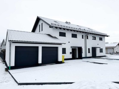 Moderne Doppelhaushälfte (Neubau 2024) mit Garten & beheiztem Keller – KfW 55