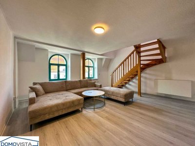 Voll möblierte 2-Raum-Dachgeschosswohnung in Südstadtlage!