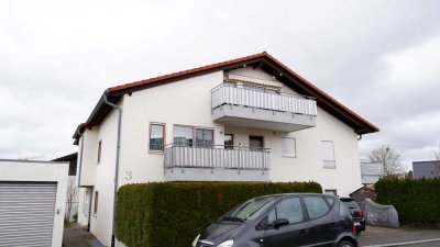 Stilvolle, gepflegte 4-Raum-DG-Wohnung mit EBK in Ditzingen