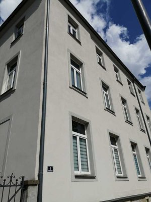 Altbauwohnung im Erdgeschoss