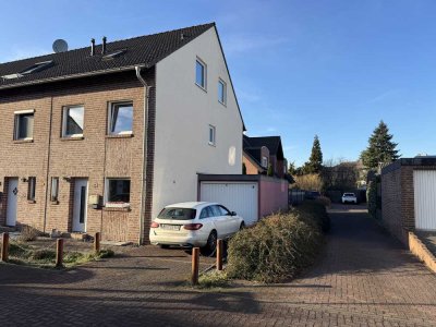 Charmantes Reiheneckhaus in sonniger Lage von Duisburg-Bergheim