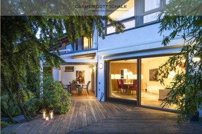 Einzigartige Residenz am Starnberger See - Eleganz, Traumgarten und absolute Privatsphäre