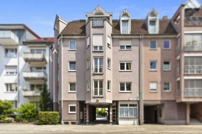 Helle und großzügige Wohnung mit Balkon in der beliebten Weststadt